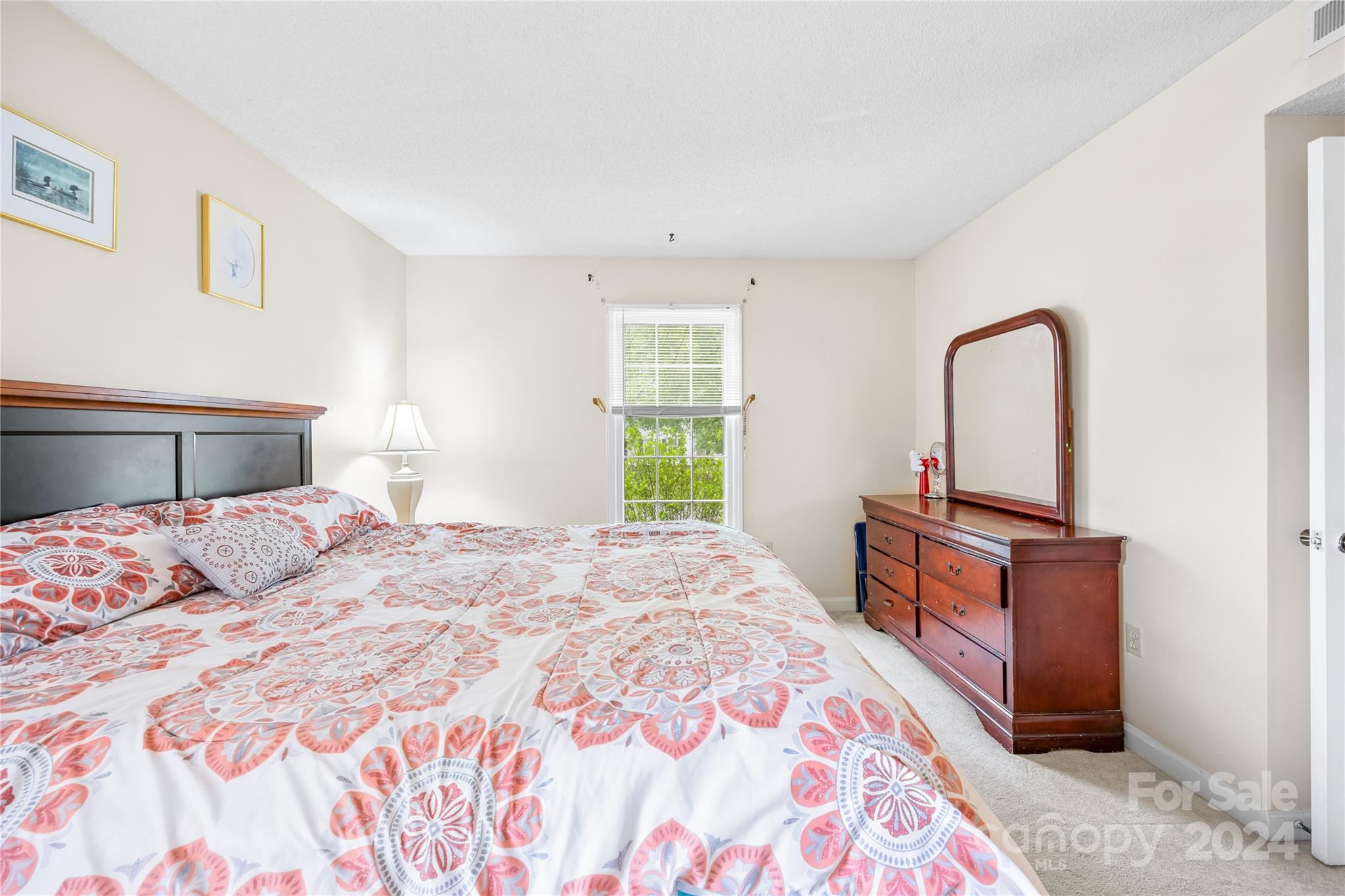 Chestnut Lake - Residential