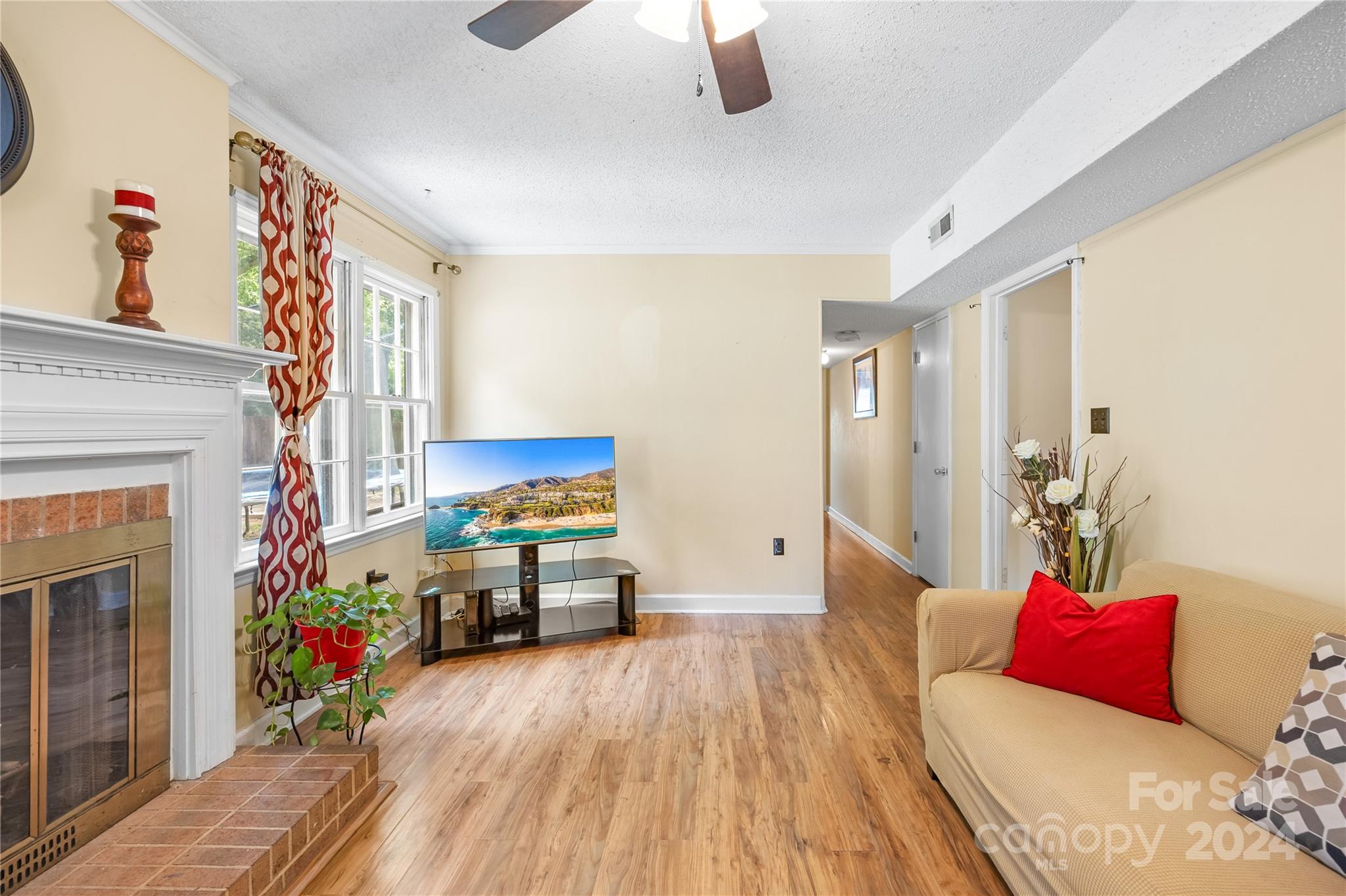 Chestnut Lake - Residential