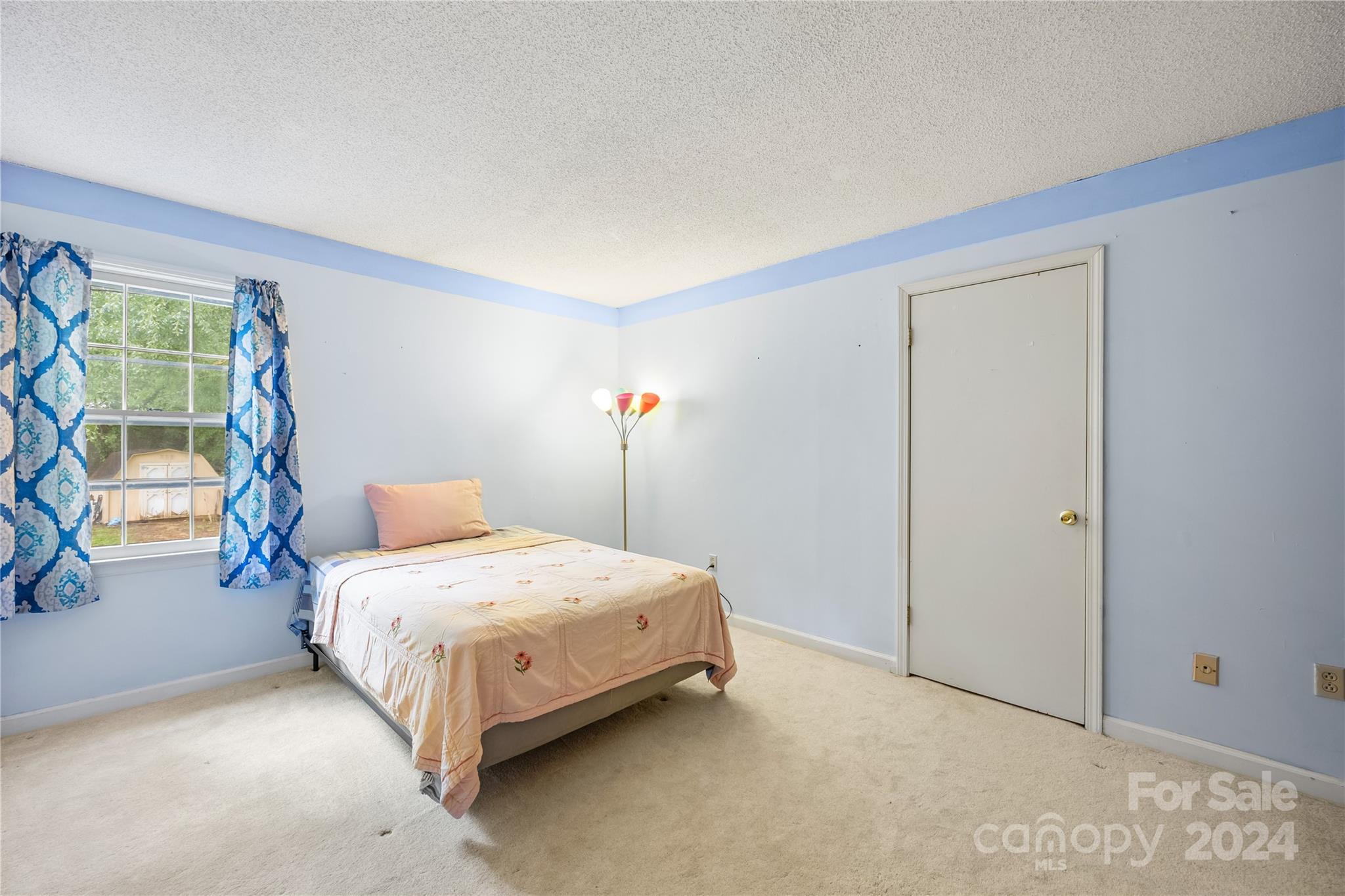 Chestnut Lake - Residential