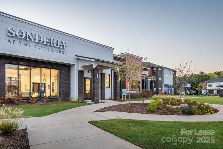 Charlotte, North Carolina 28217, United States, 1 Bedroom Bedrooms, ,1 BathroomBathrooms,Residential,Active,59560