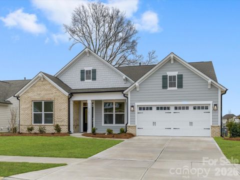 Photo of 3245 Vermillion Drive, Harrisburg, NC 28075 (MLS # 4309410)