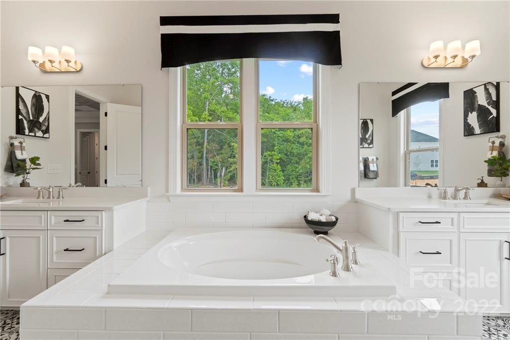 The Estates At Covington - Residential