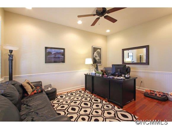 Biltmore Lake - Residential