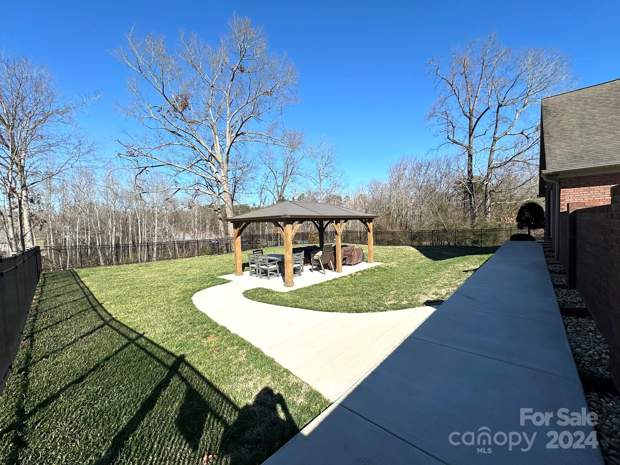 Cambridge Place - Residential