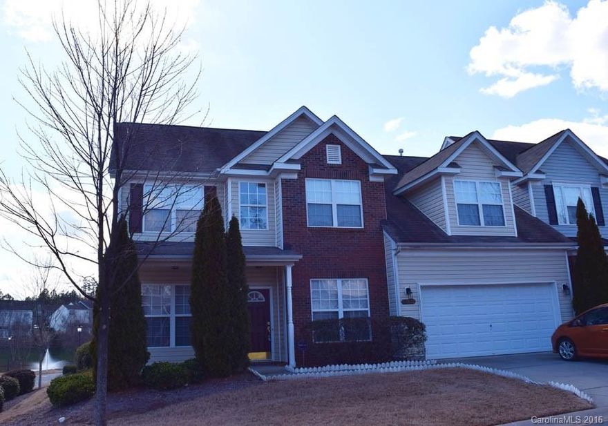 Large open floor plan. Great kitchen with 42' maple cabinetry, ceramic cooktop and newer appliances. Kitchen opens to large 2-story vaulted ceiling living room. Huge loft that over looks the living room.  Master Down, bath includes dual vanities, garden tub with shower plus a separate walk-in shower. Property includes water filtration system. Community pool, pond, tennis courts and walking trails. Immaculate condition in a great location.