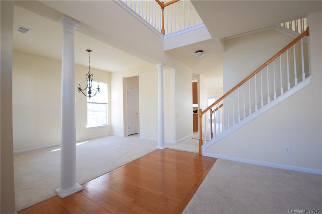 Old Stone Crossing - Residential