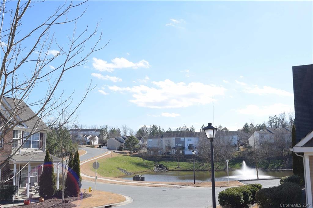 Old Stone Crossing - Residential