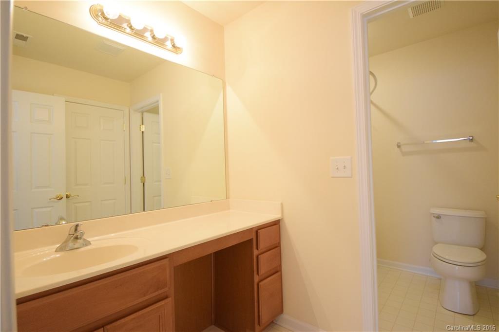 Old Stone Crossing - Residential