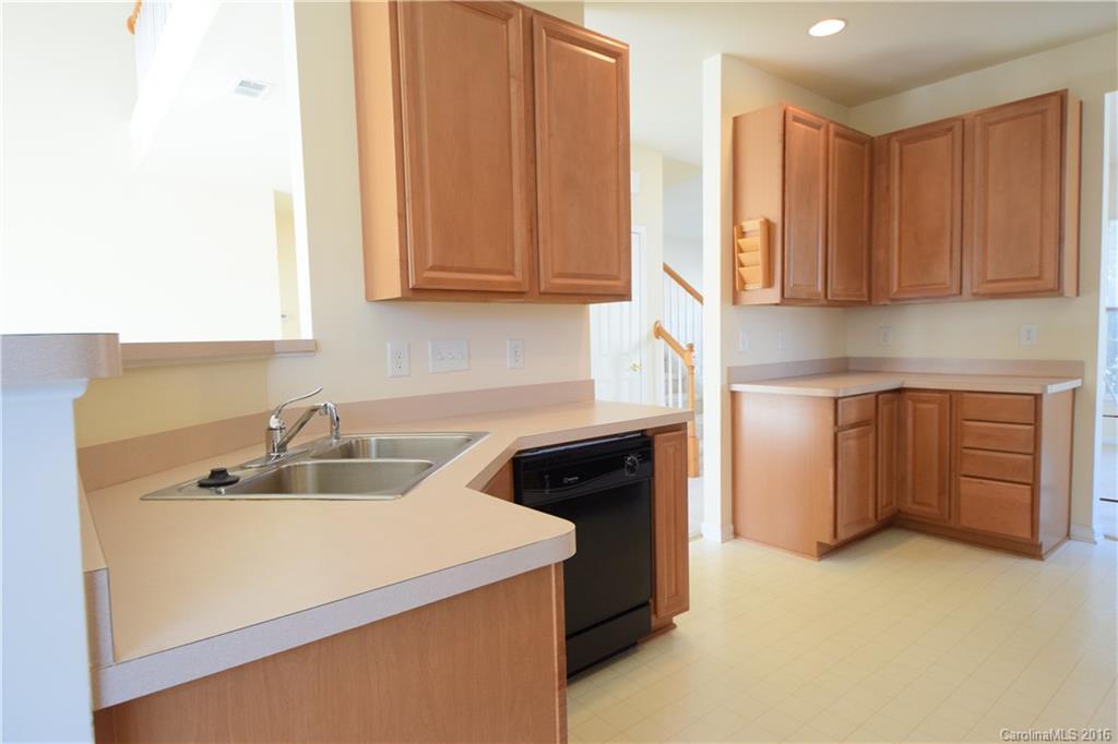 Old Stone Crossing - Residential