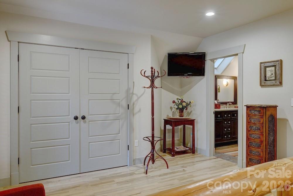 Whetstone Gap - Residential