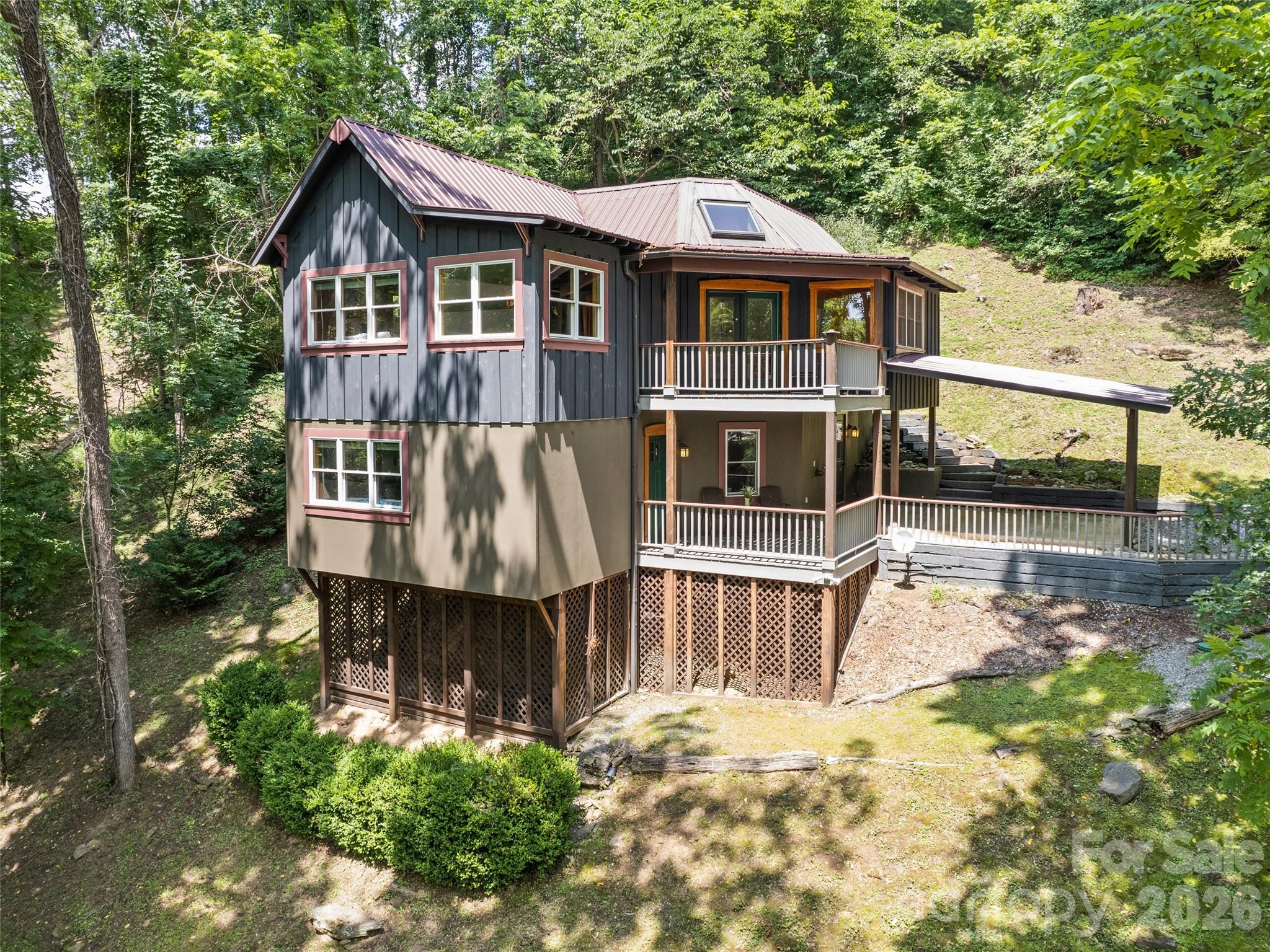 145 Hiaway Trail
