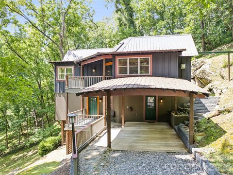 145 Hiaway Trail Clyde NC 28721