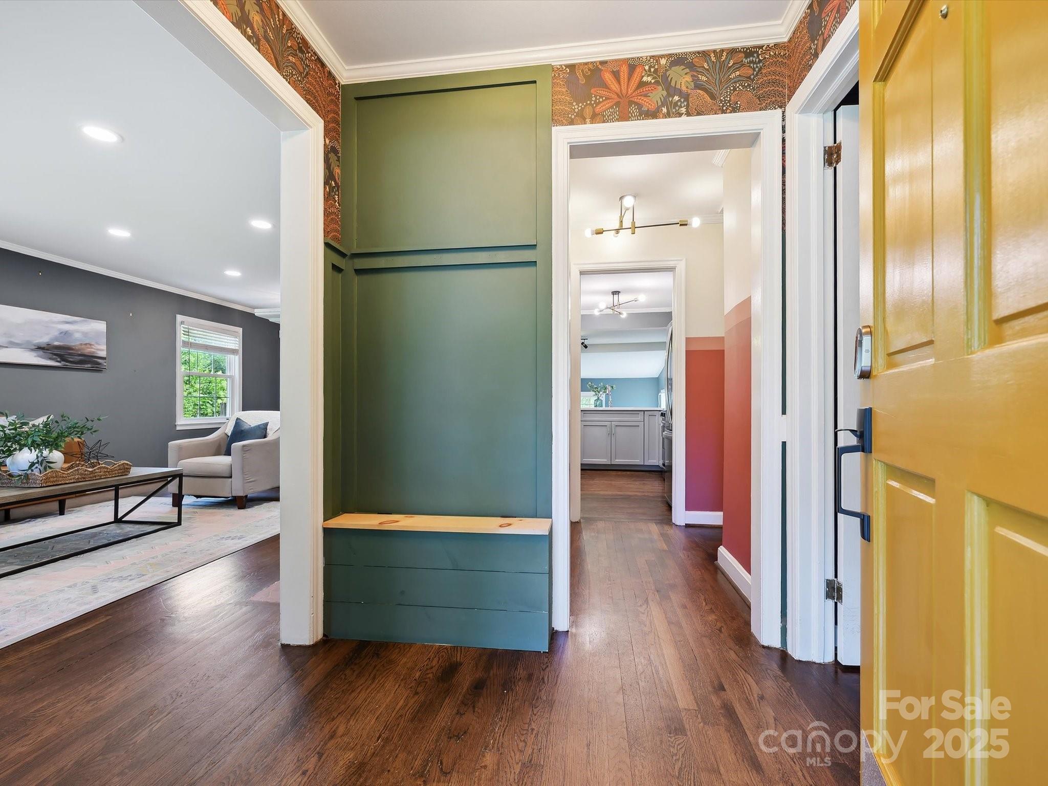 827 Fairbanks Road