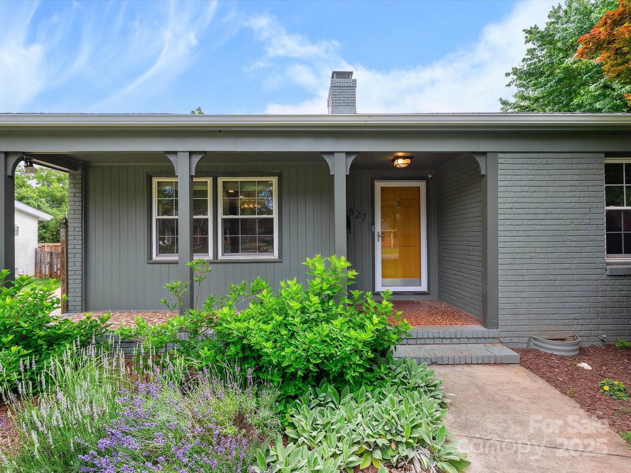 827 Fairbanks Road