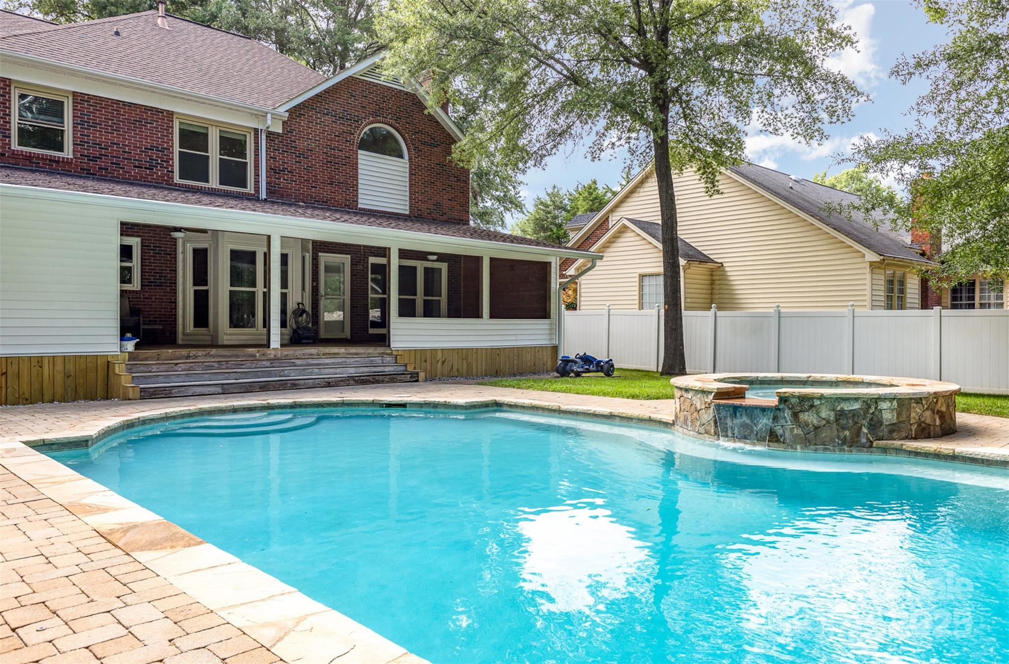 Quail Ridge - Residential