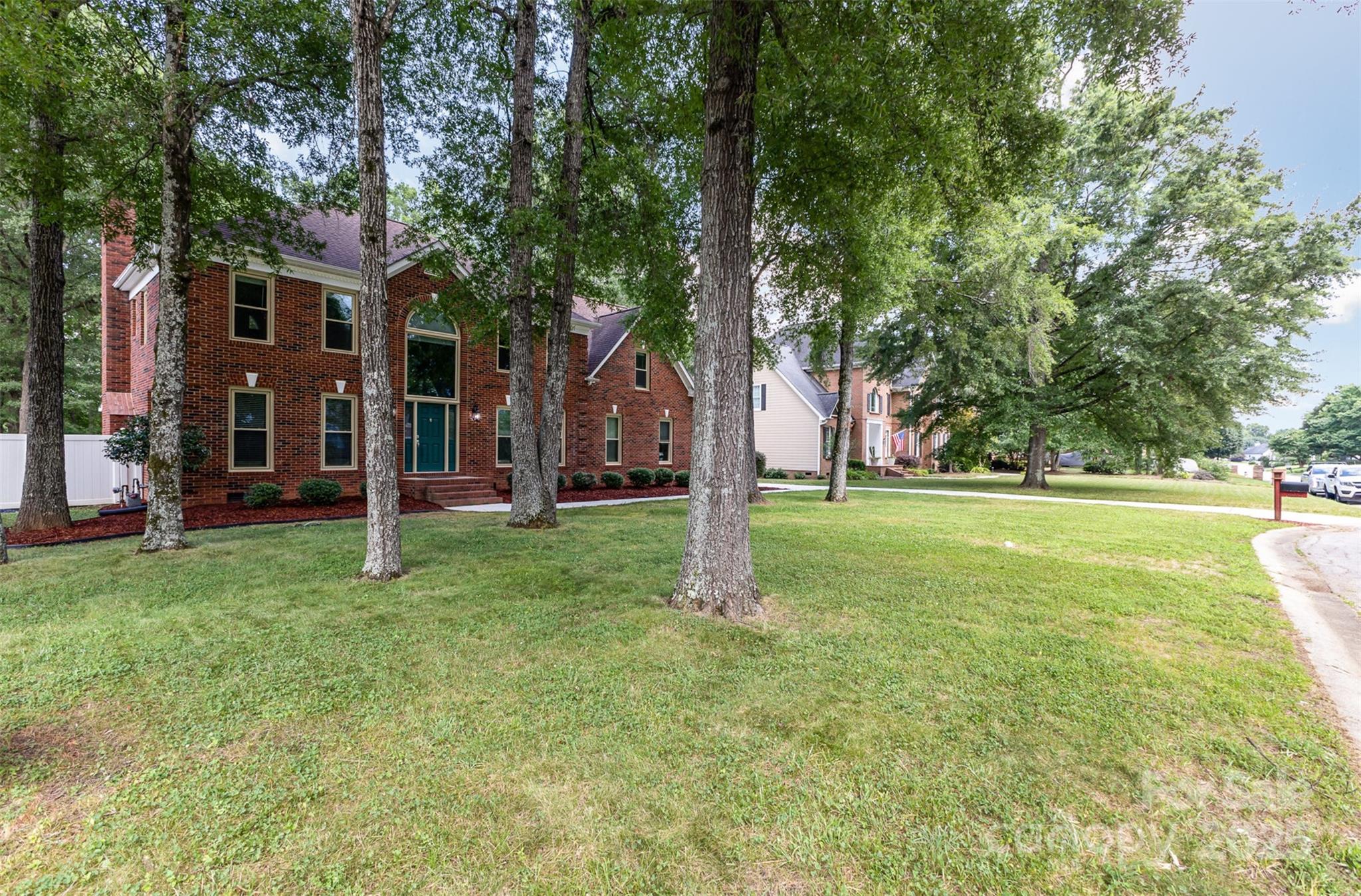 3313 Blue Jay Pass