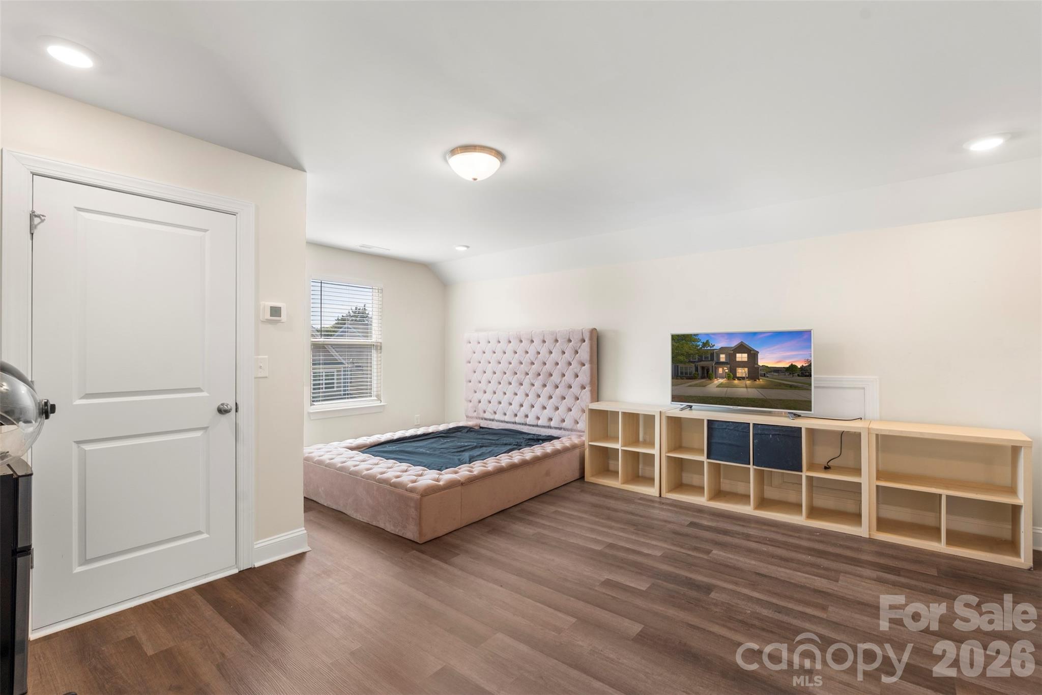 Enclave - Residential