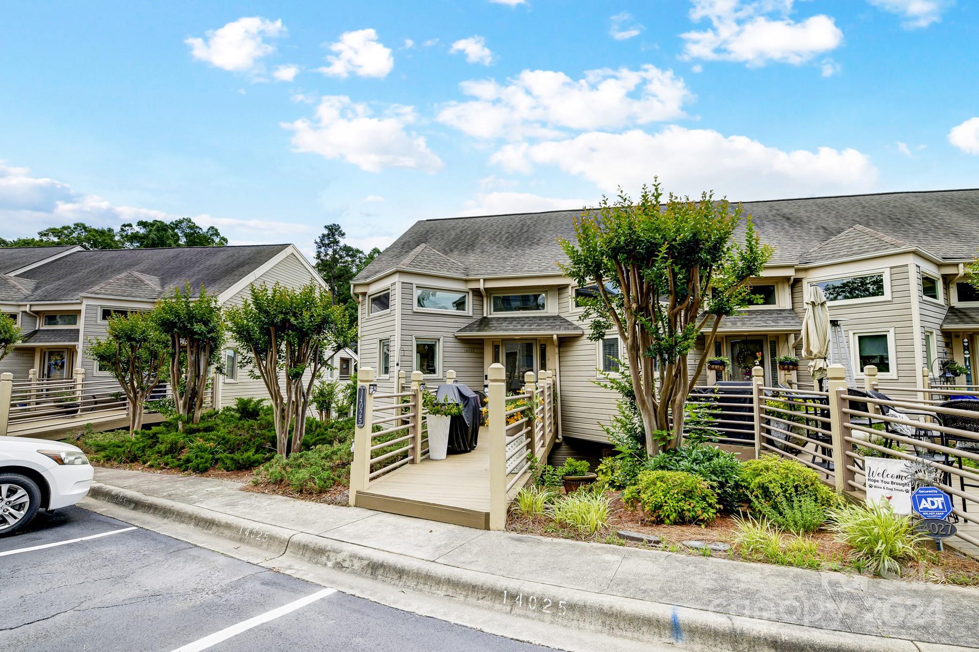 The Yachtsman - Residential