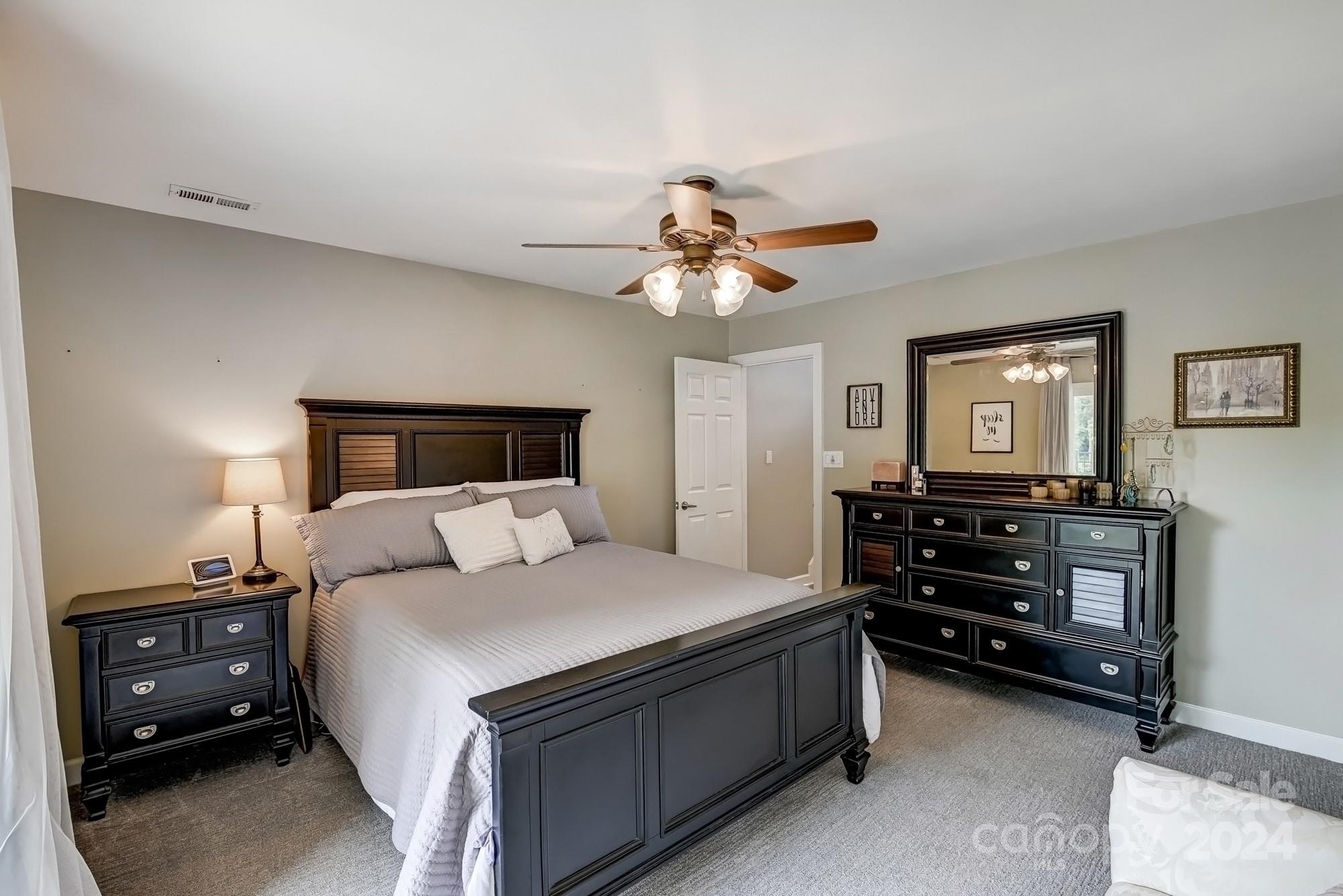 The Yachtsman - Residential