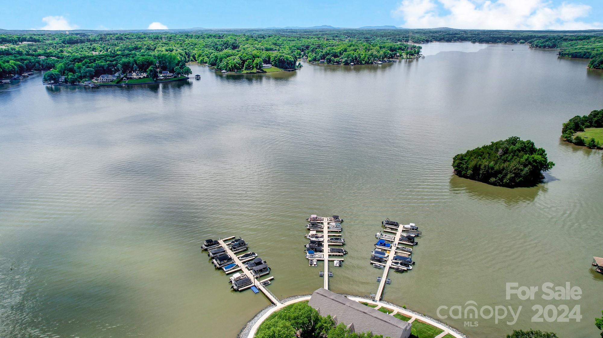 The Yachtsman - Residential