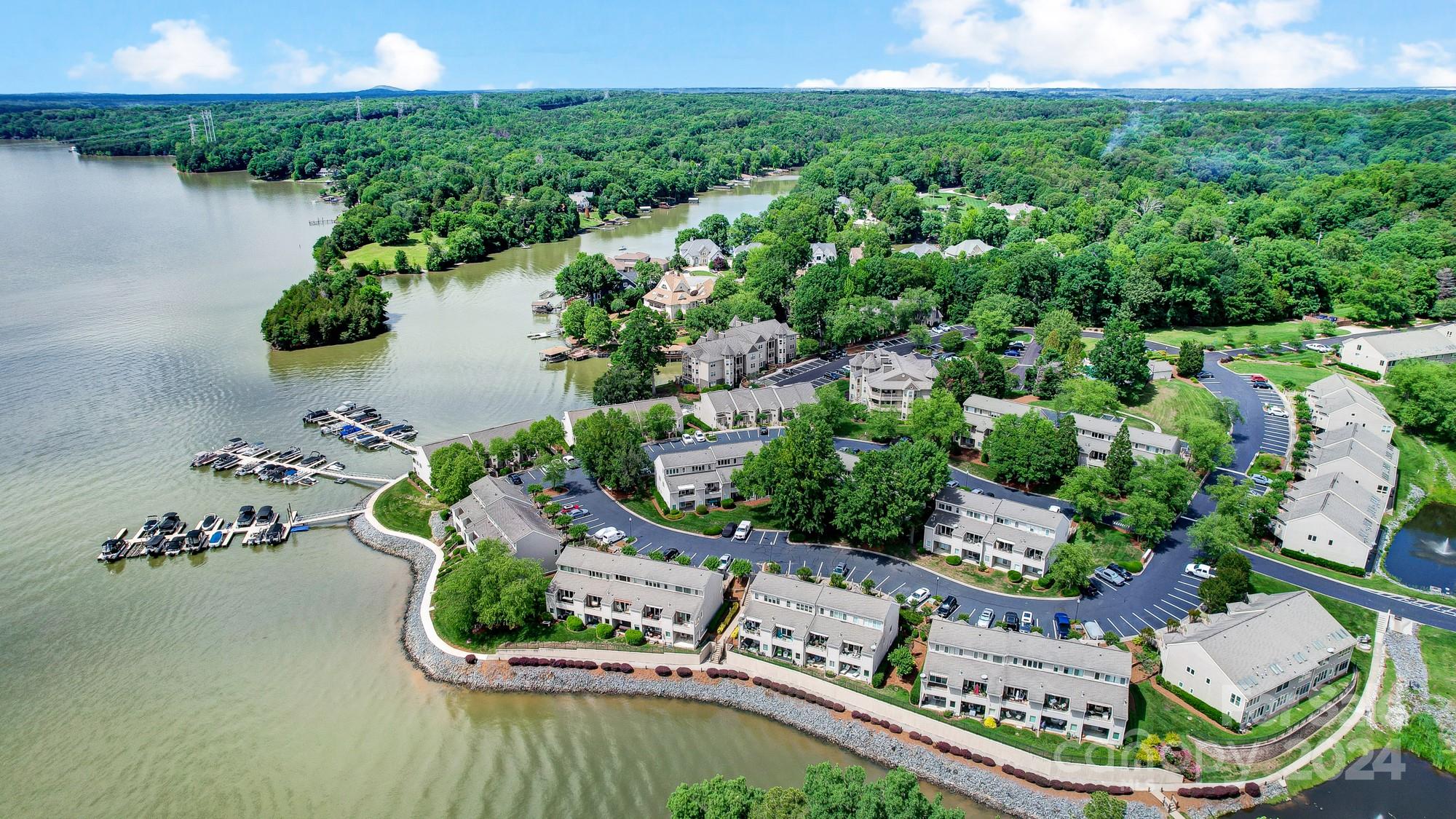 The Yachtsman - Residential