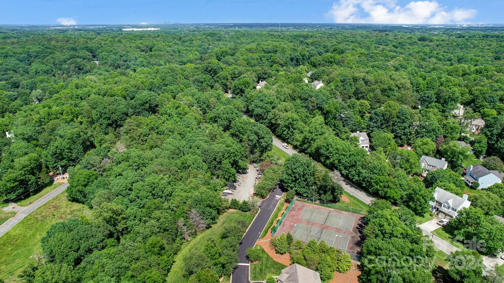 The Yachtsman - Residential