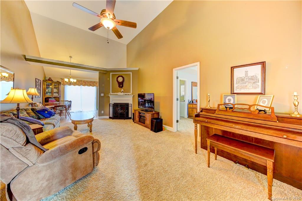 Allison Crossing - Residential