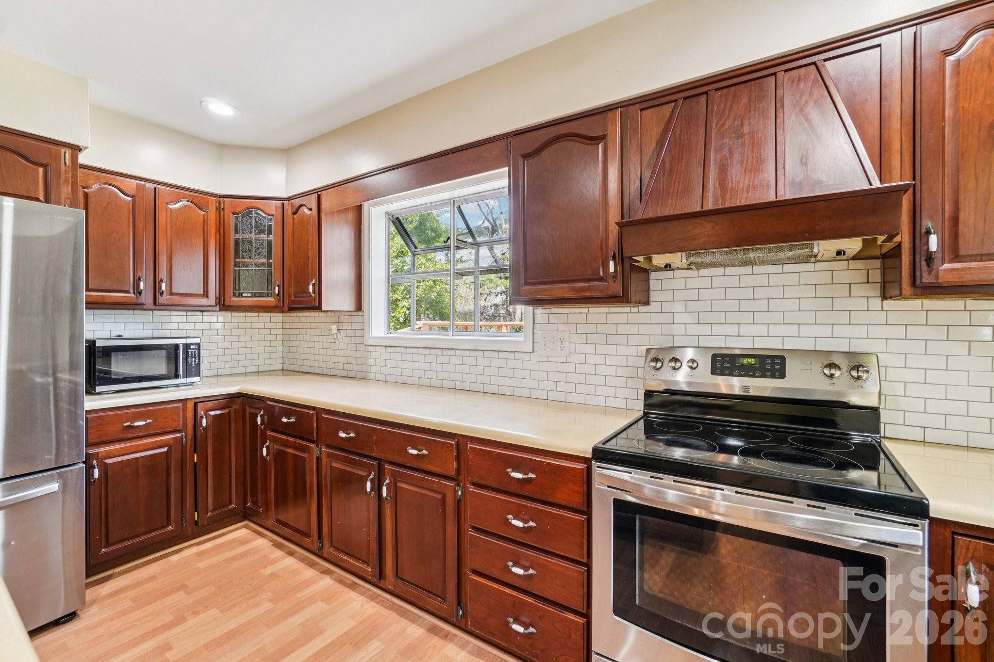 Brookland Manor - Residential