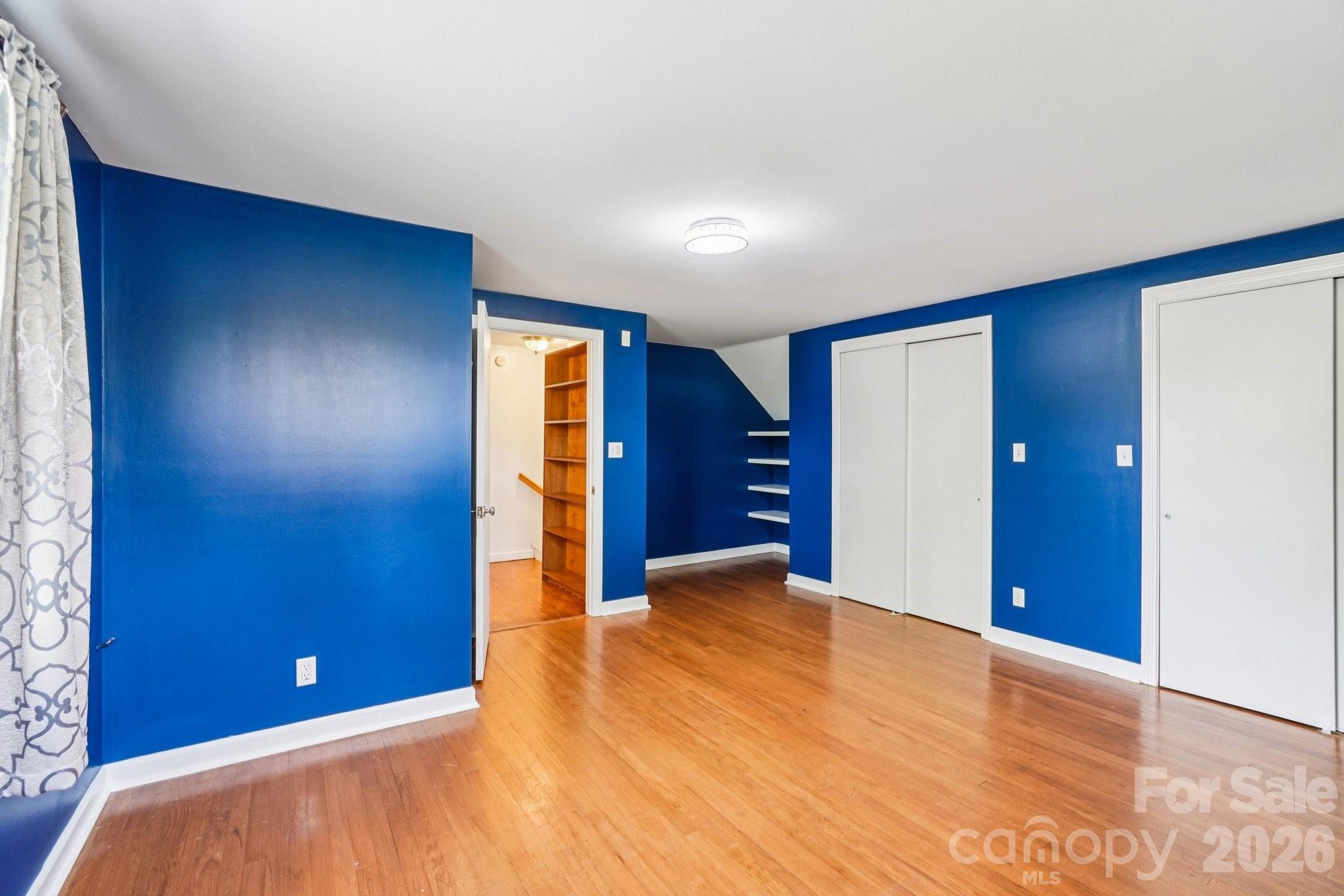 Brookland Manor - Residential