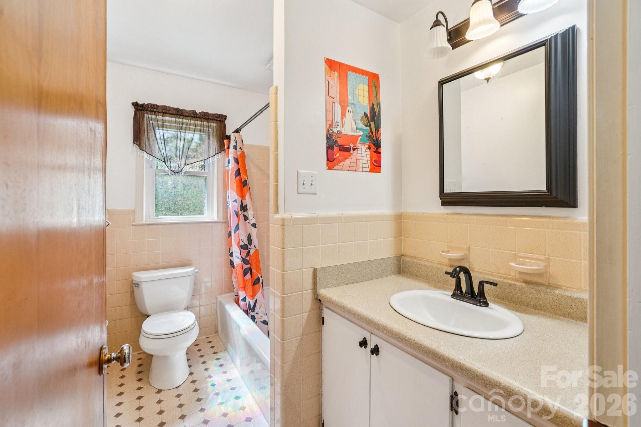 Brookland Manor - Residential