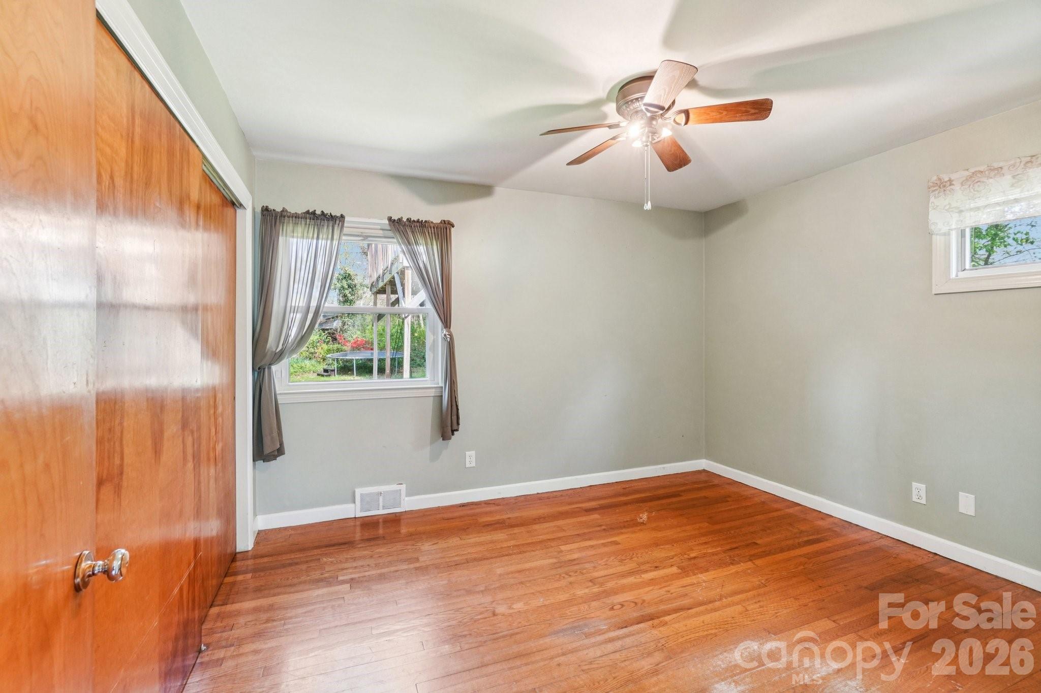 Brookland Manor - Residential
