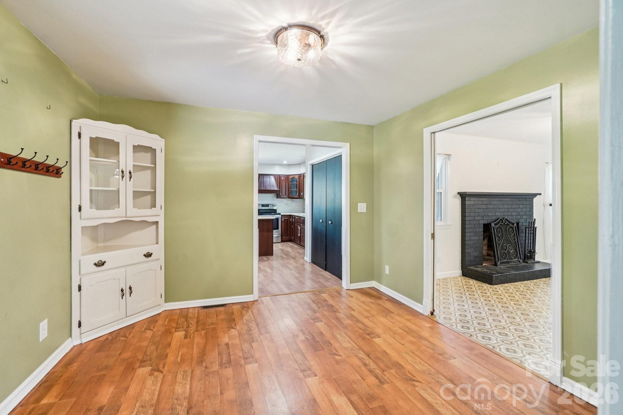 Brookland Manor - Residential