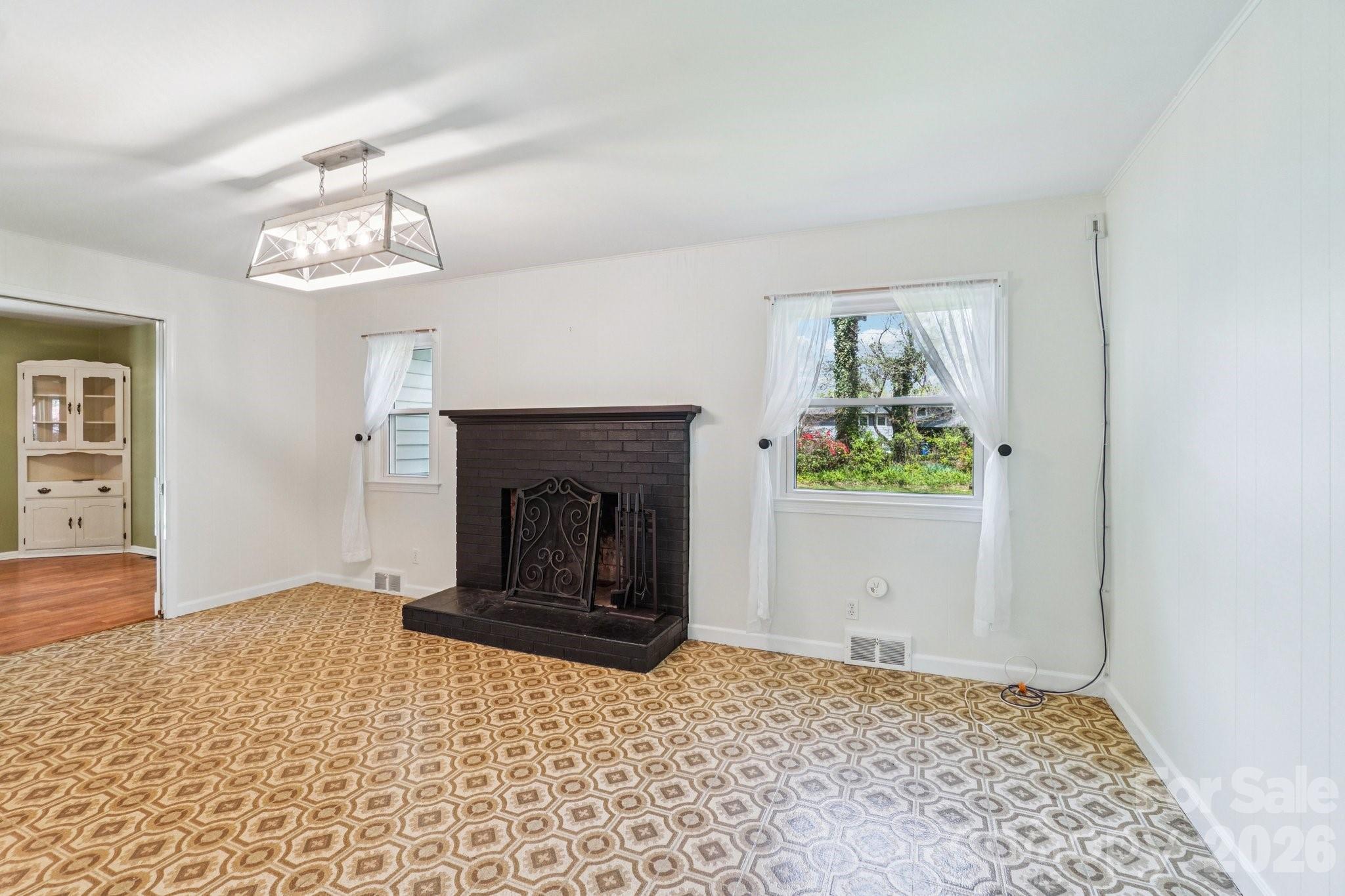 Brookland Manor - Residential