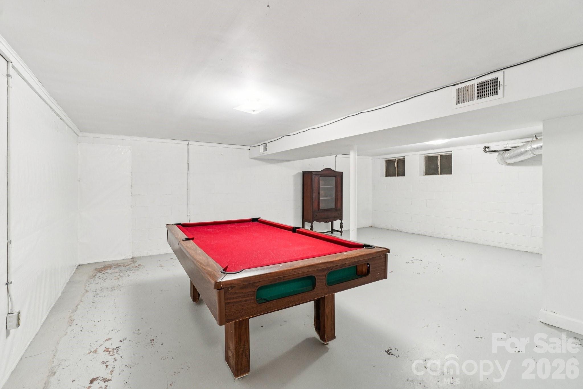 Brookland Manor - Residential