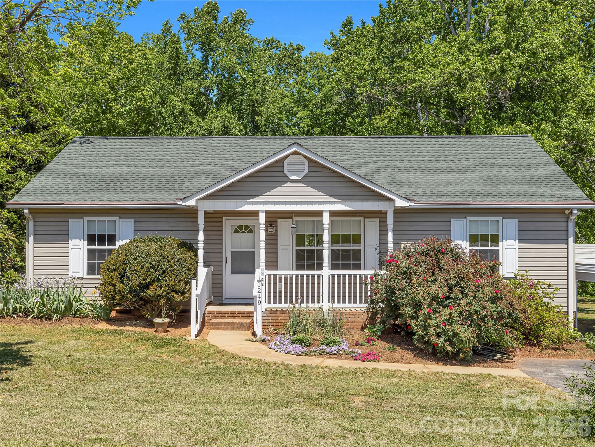 1249 Melvin Hill Road