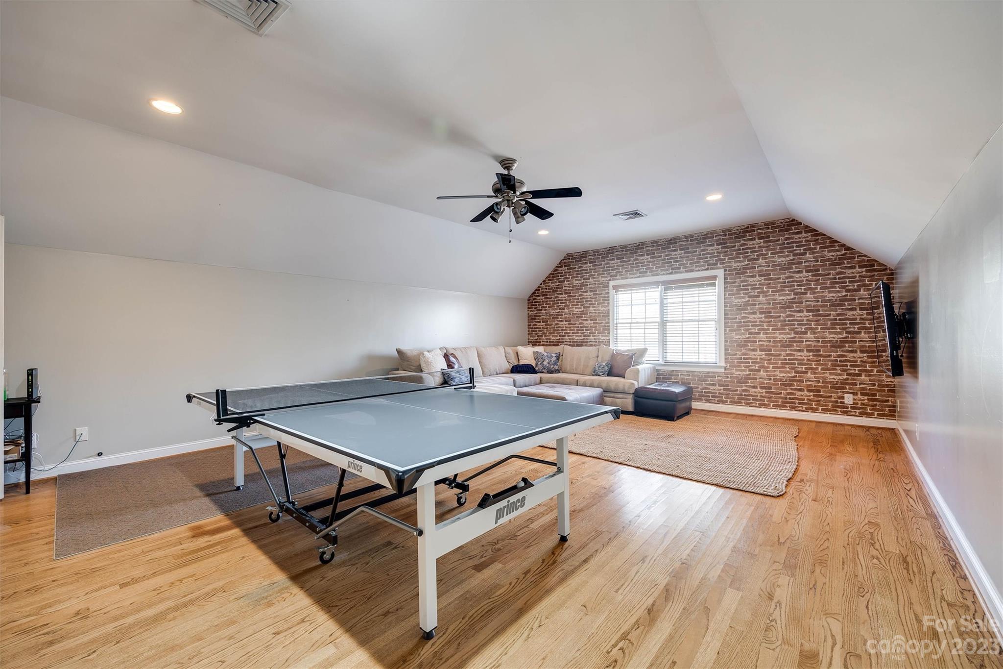 Steeple Chase - Residential