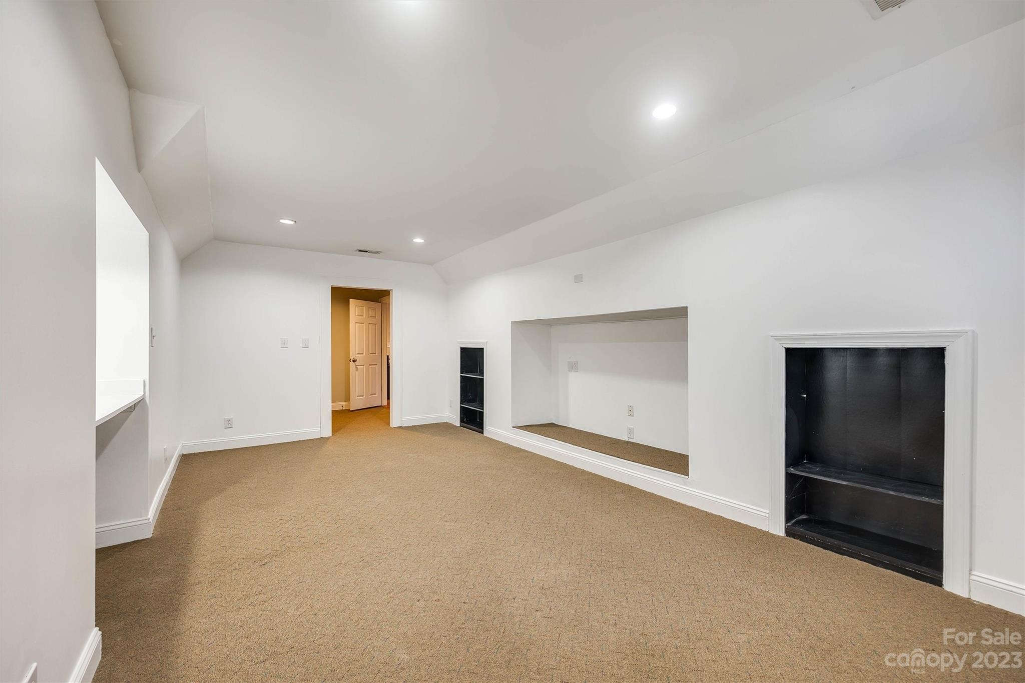 Steeple Chase - Residential