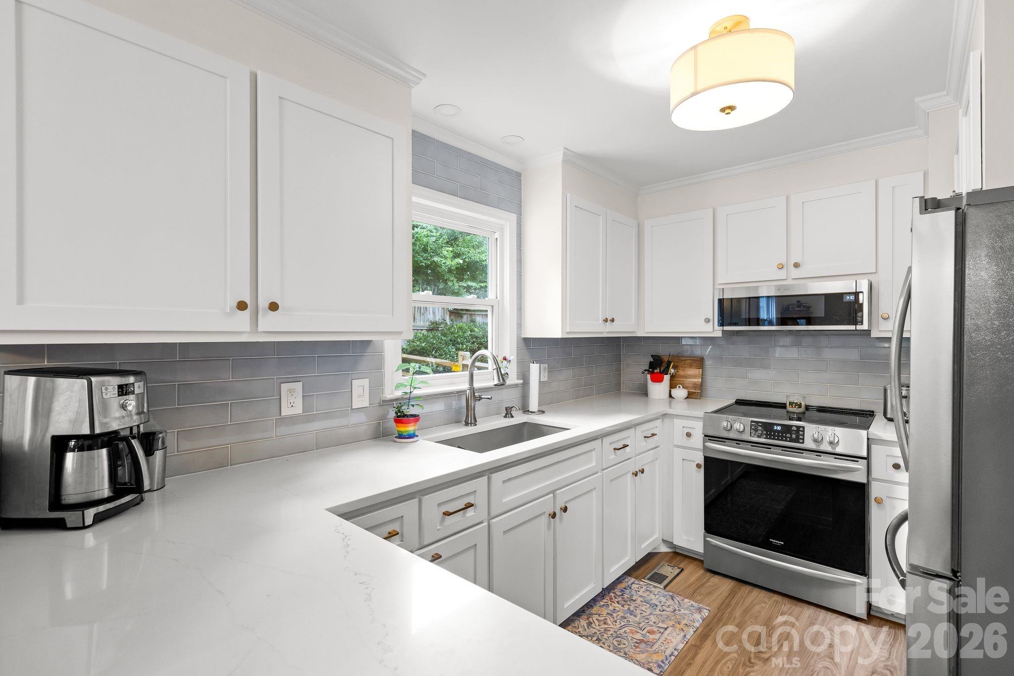 517 Forest Lane