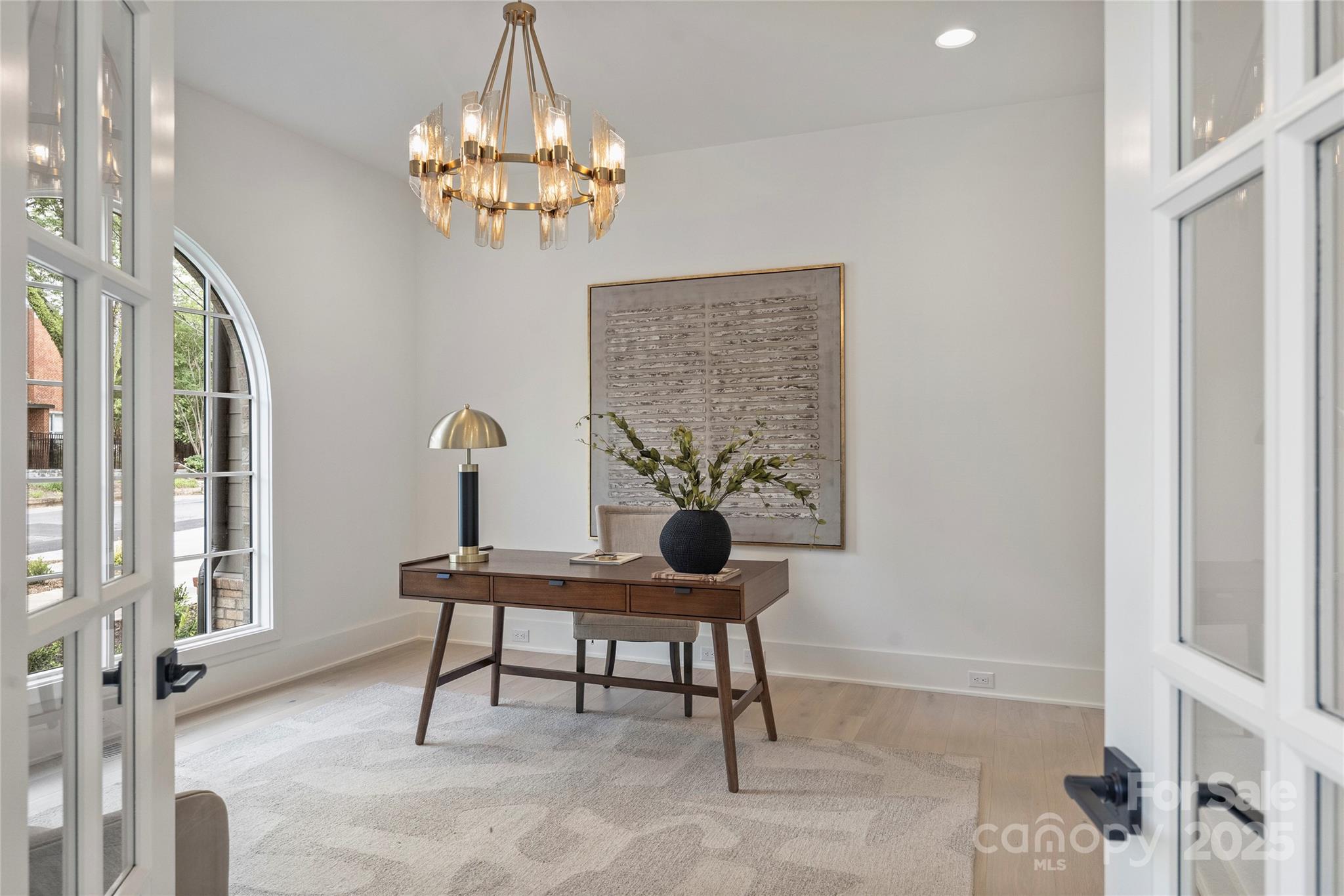 536 Hillside Avenue