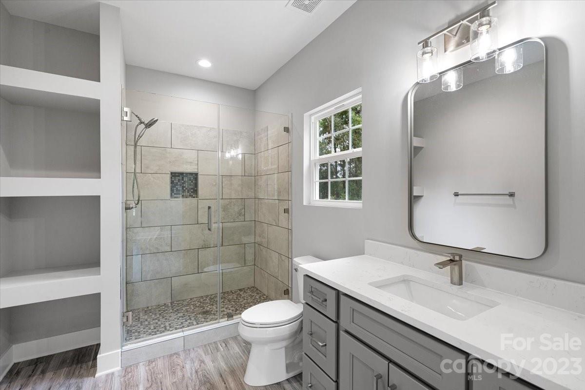 Lakewood Forest - Residential