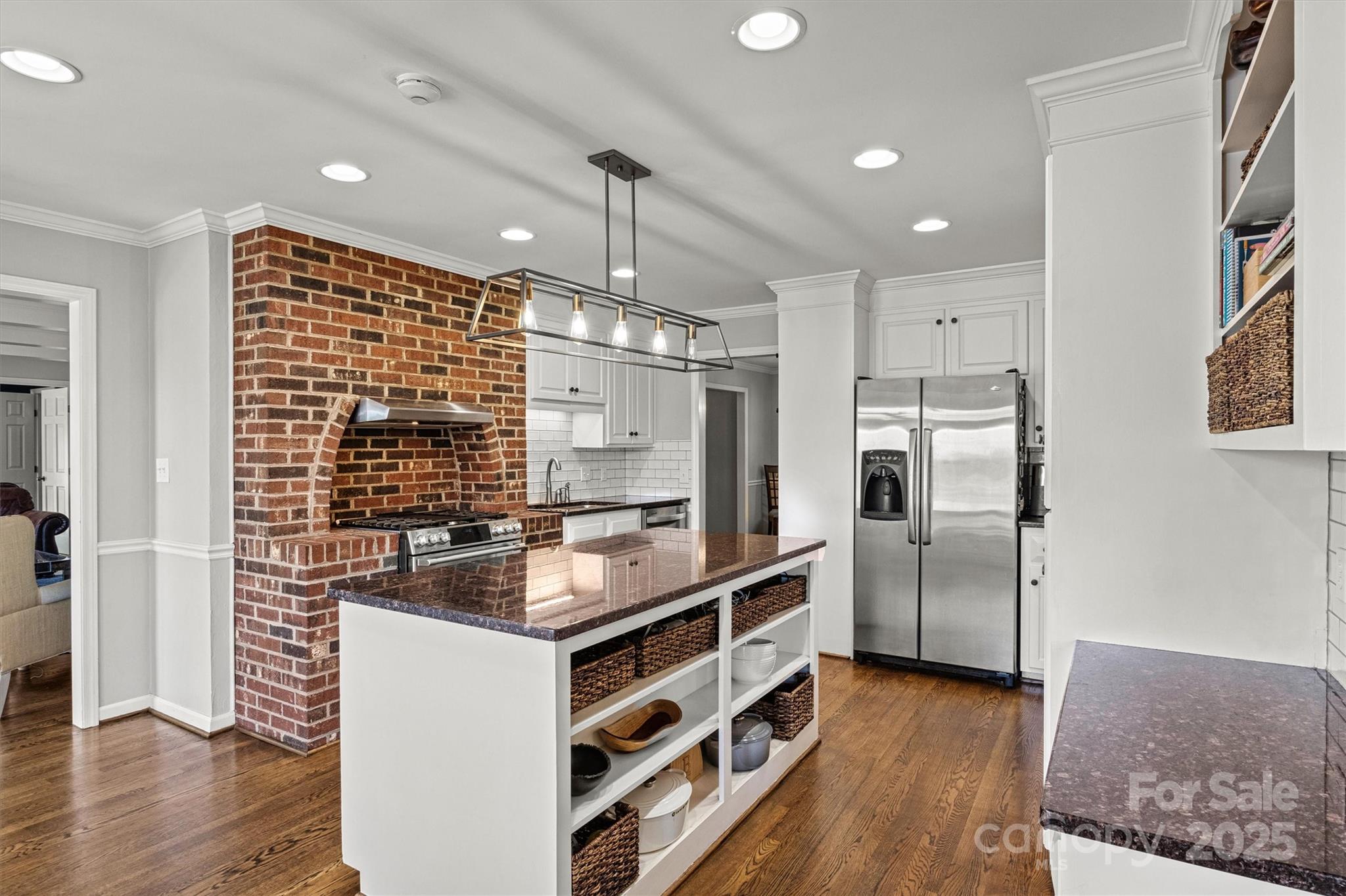 Moores Ferry - Residential