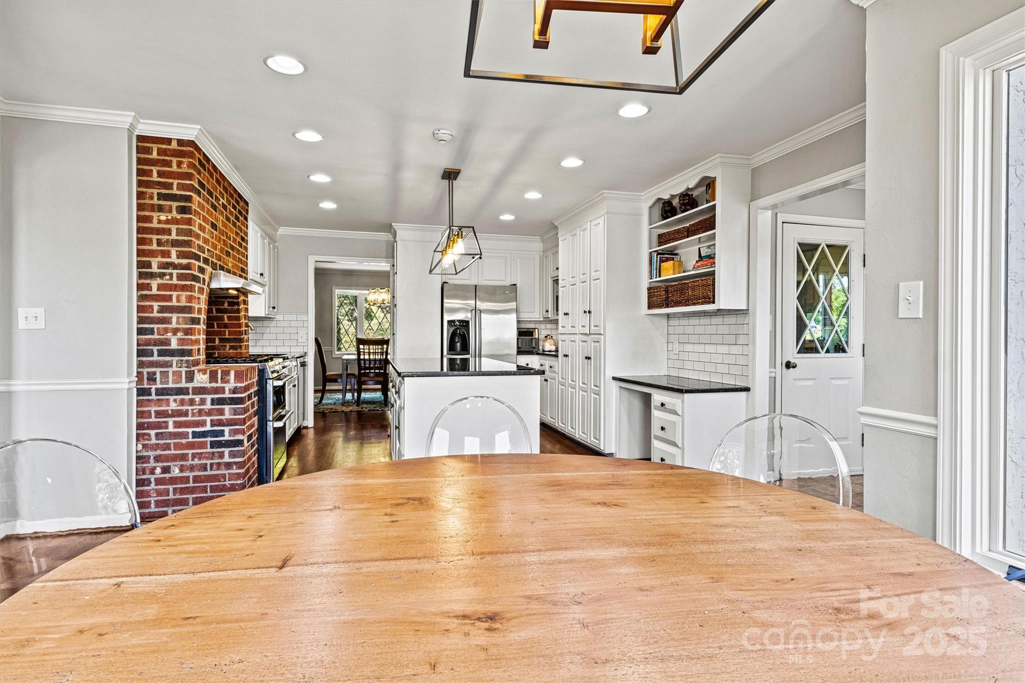 Moores Ferry - Residential