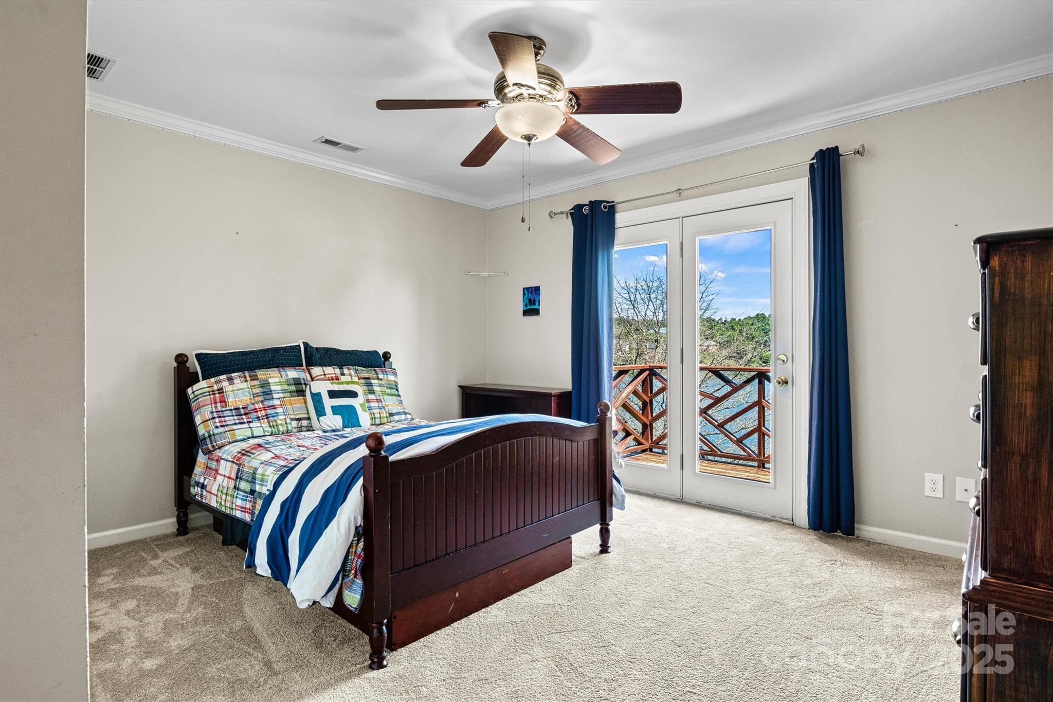 Moores Ferry - Residential