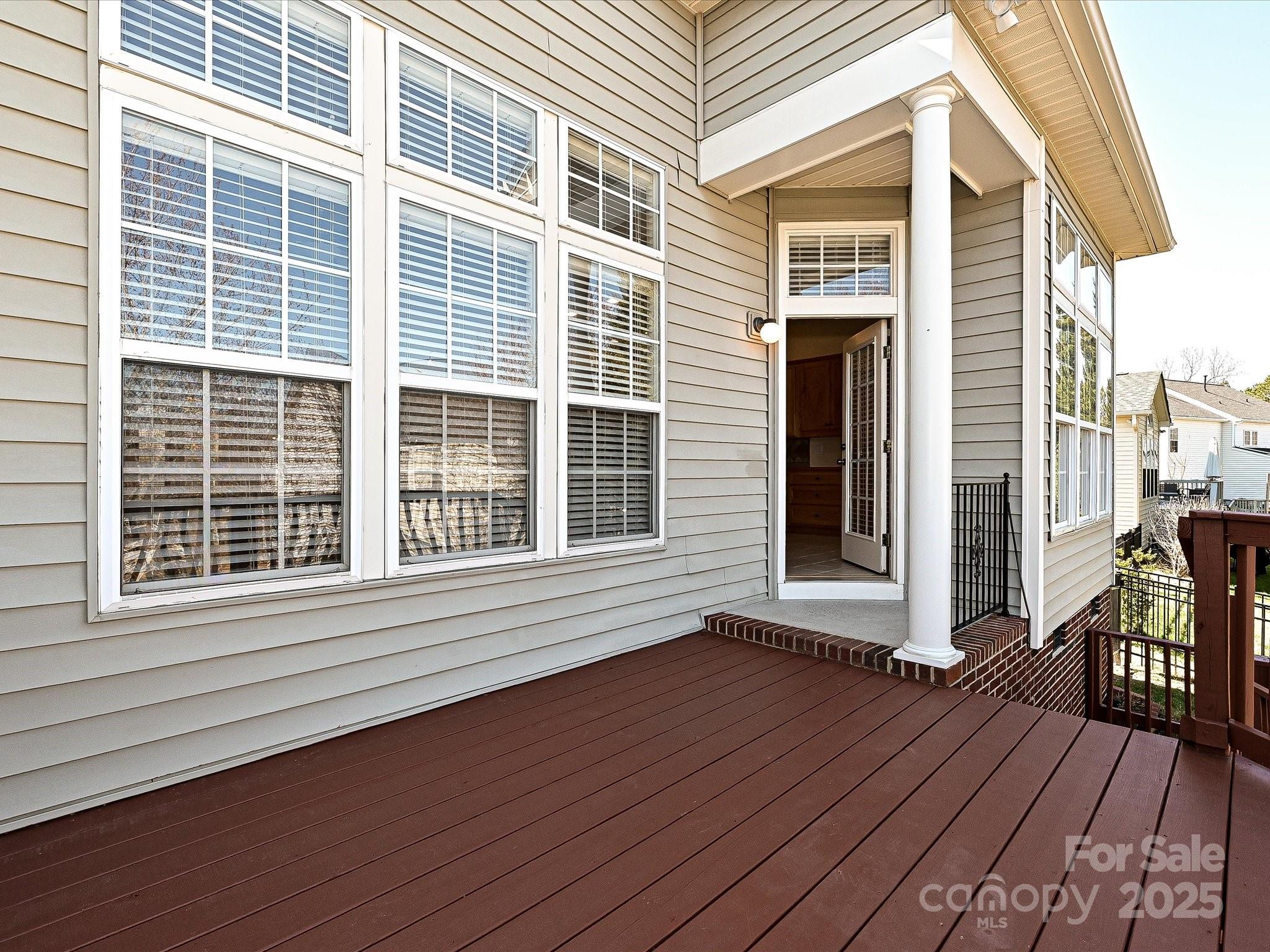 Sutton Place - Residential