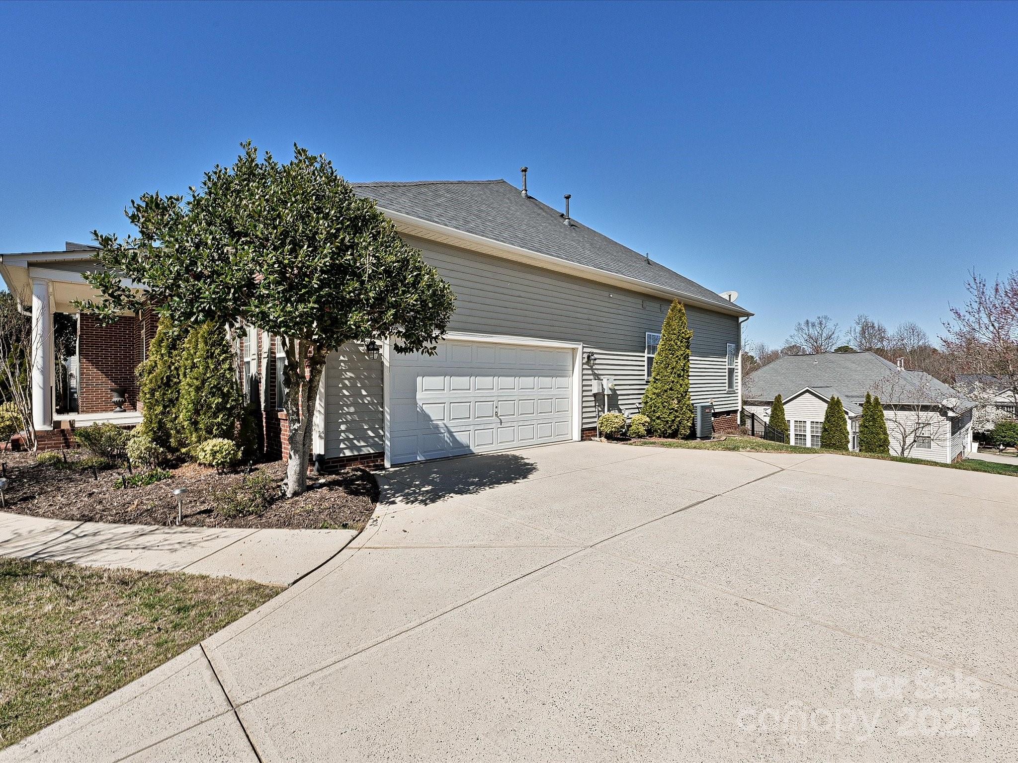 Sutton Place - Residential