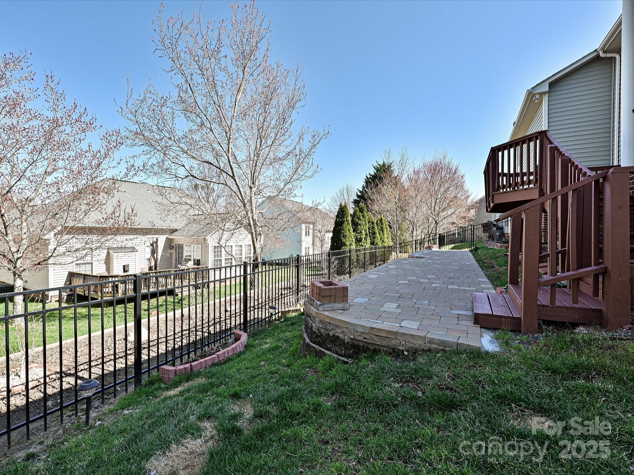 Sutton Place - Residential