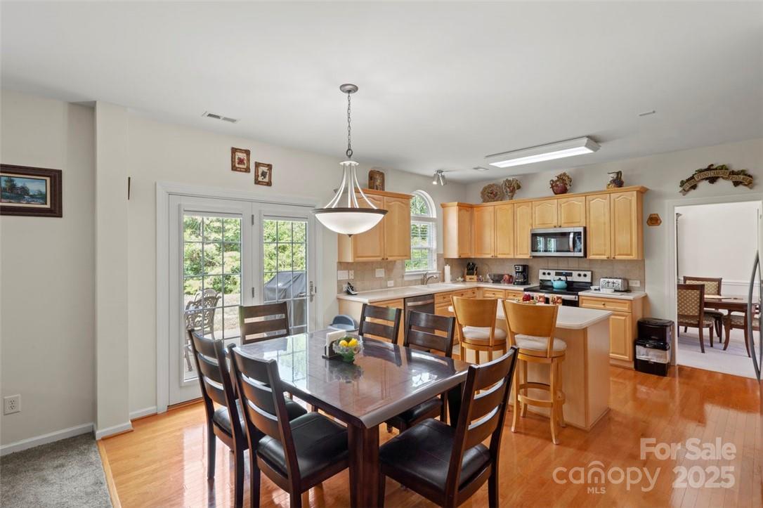 4966 Riverview Drive