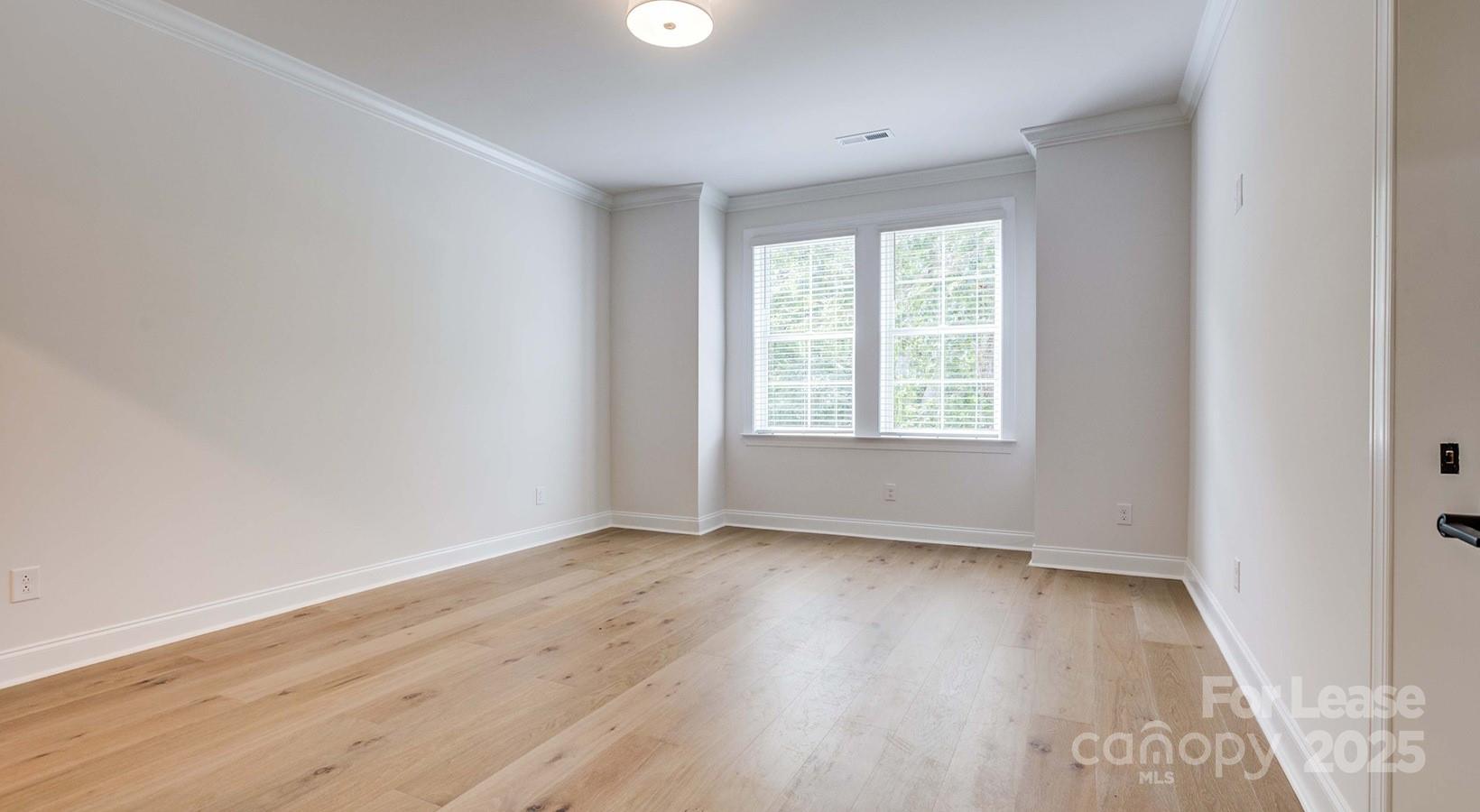 Charlotte, North Carolina 28210, United States, 4 Bedrooms Bedrooms, ,4 BathroomsBathrooms,Residential,Active,106833