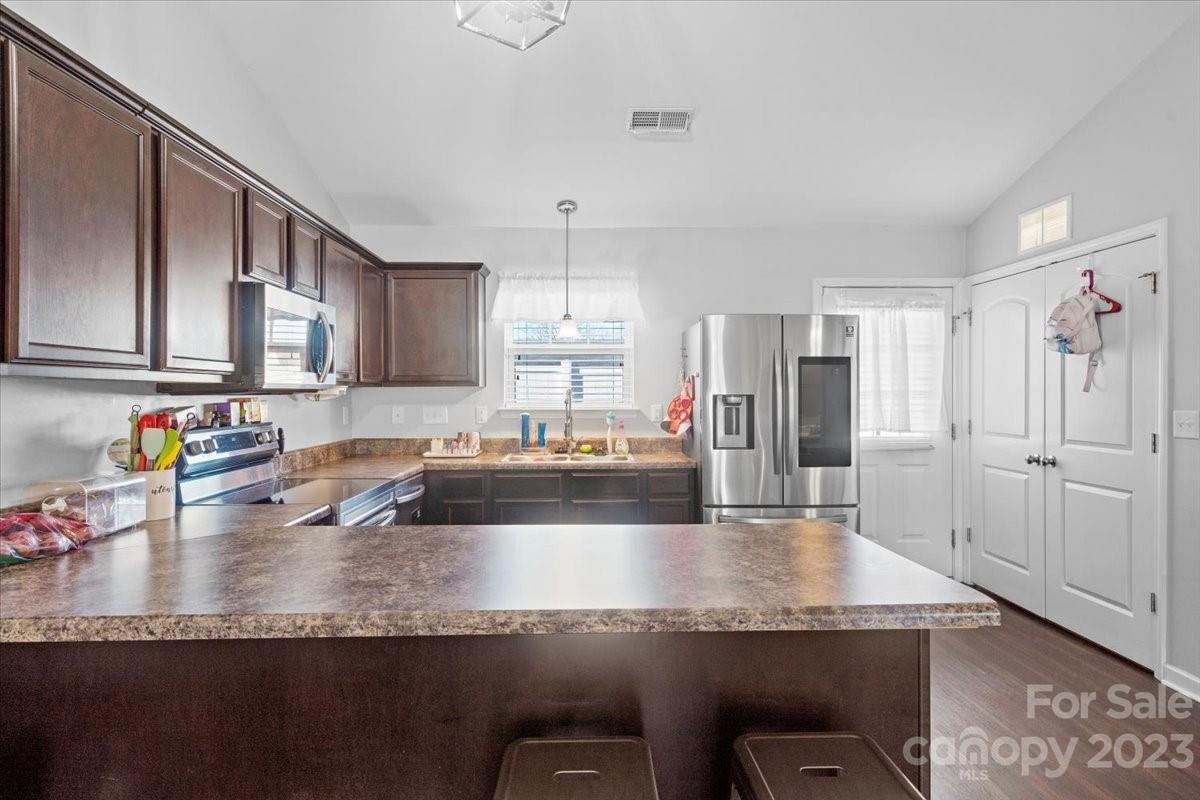 Mountain Island Village - Residential