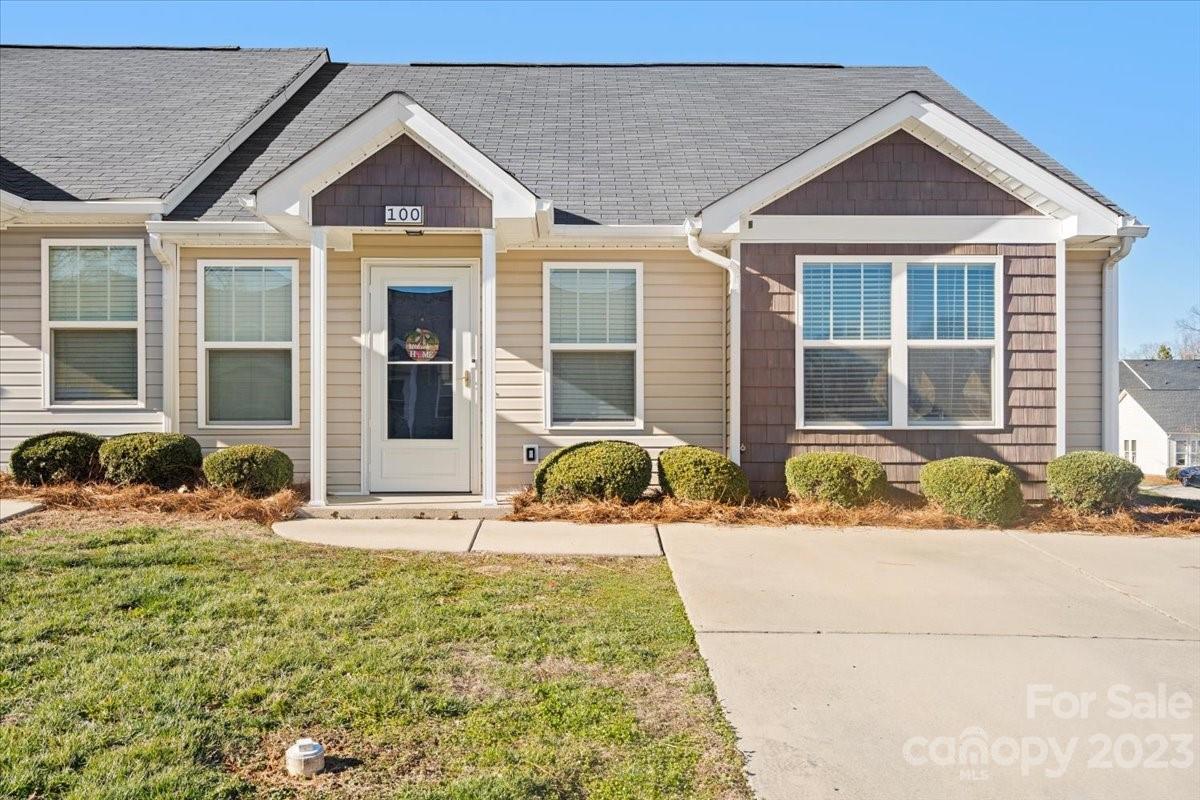 Mountain Island Village - Residential